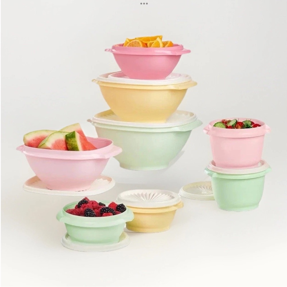 Tupperware Servalier® 8-Pc. Bowl Set (Vintage Pastels)